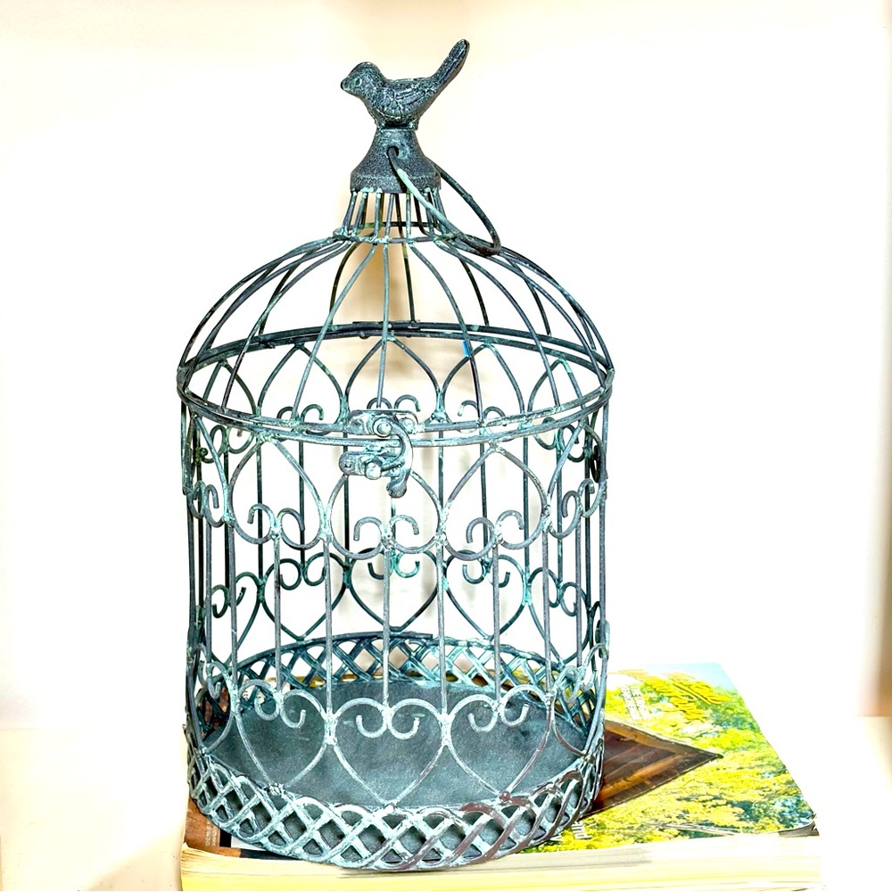 Ashland Antique-style Metal Birdcage Bird Final